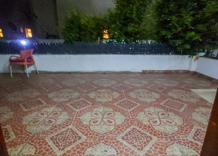 Garden House Camp 2 Apart Otel *